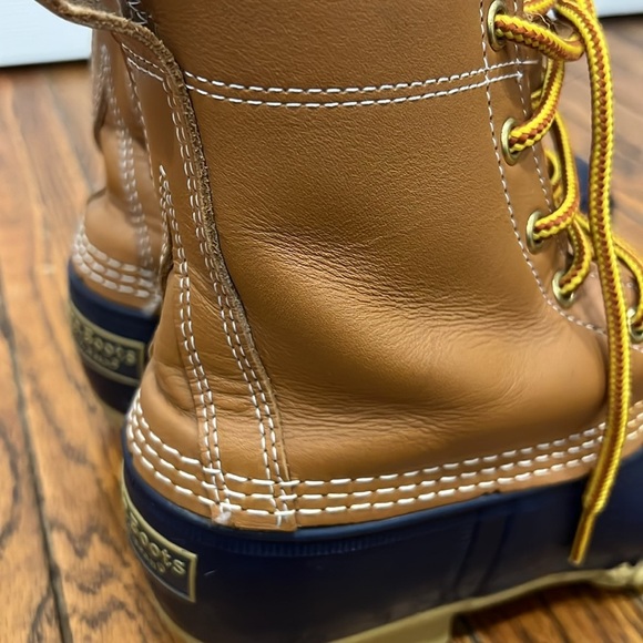 L. L. Bean Women’s Bean Boots 8” (Size D W = 8 Wide) - Picture 6 of 11
